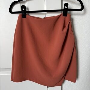 Wilfred Aritzia Flap Ruched Front Mini Skirt size 2 Terracotta